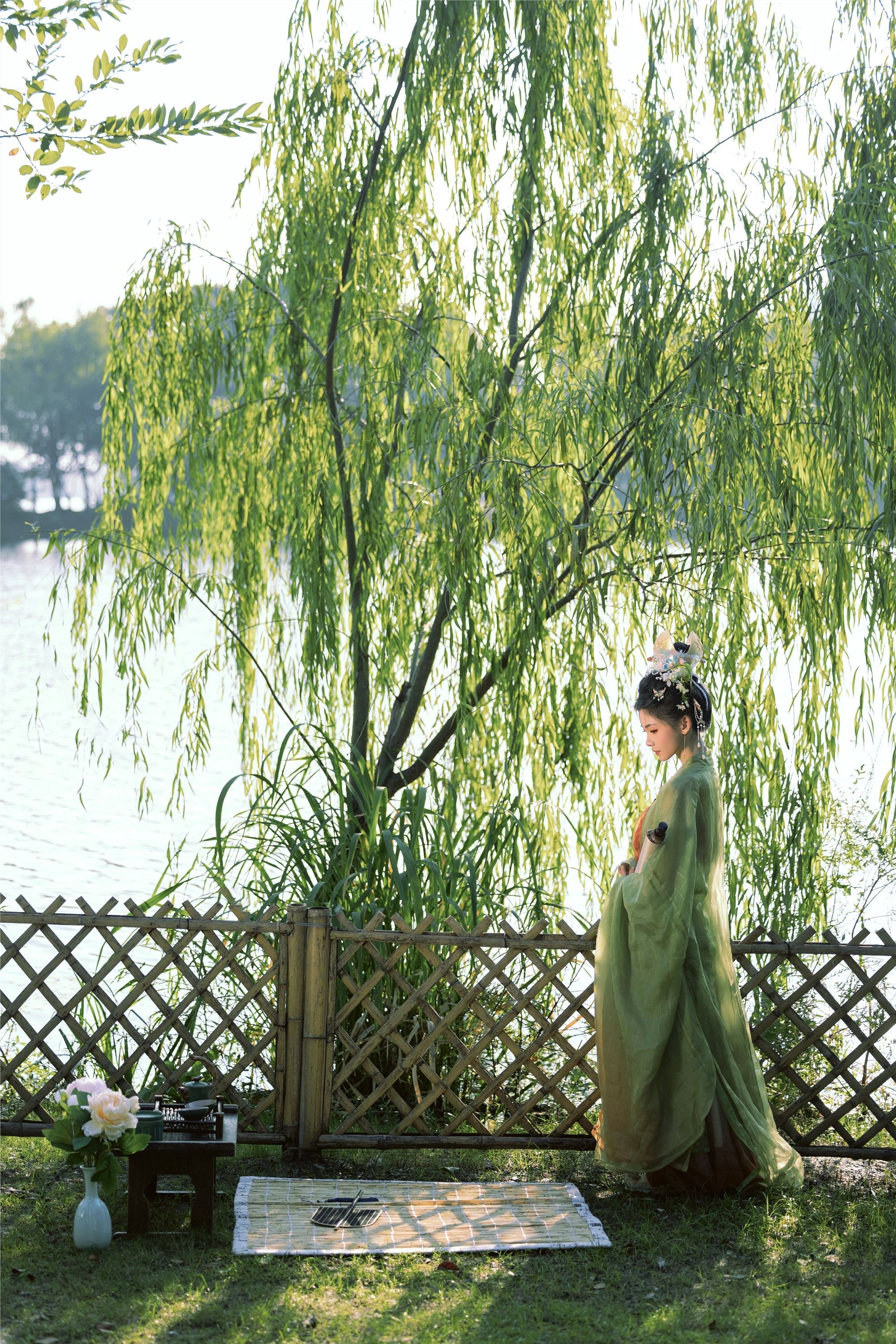 YITUYU艺图语 2025.01.06 芙蓉送秋 我不是肚子-3-